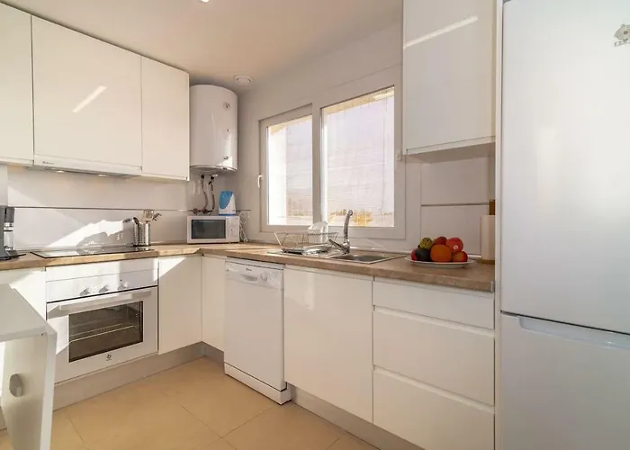 Recently Decorated 2bdr Penthouse In Apartment Fuengirola
